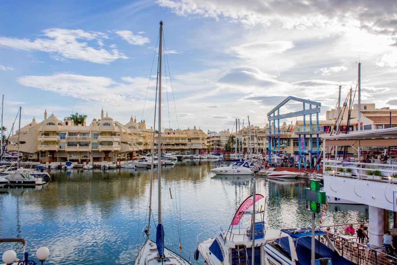 Benal beach vista al mar y parque acuático Benalmádena Exterior foto